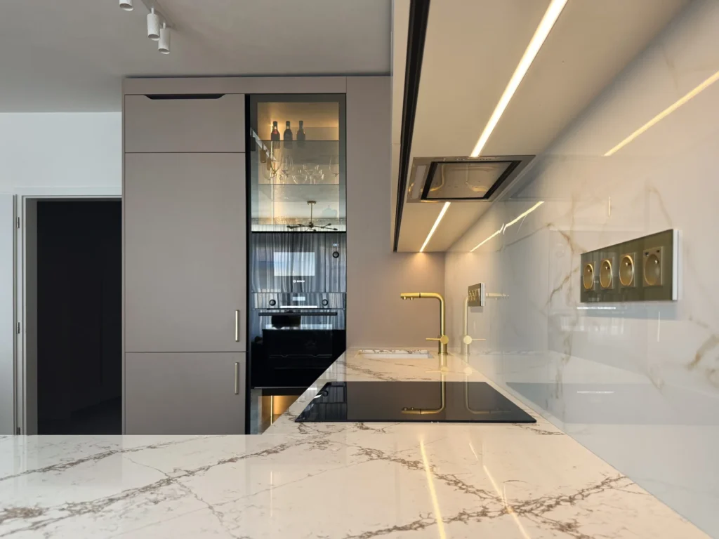 b2b interiorwood Praha